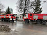 На Стекольном горит городская баня 3