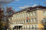 Кто принимает решение о переводе борских школ на обучение по триместрам?