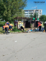 На Бору активизирована работа по сбору мусора и содержанию контейнерных площадок 5